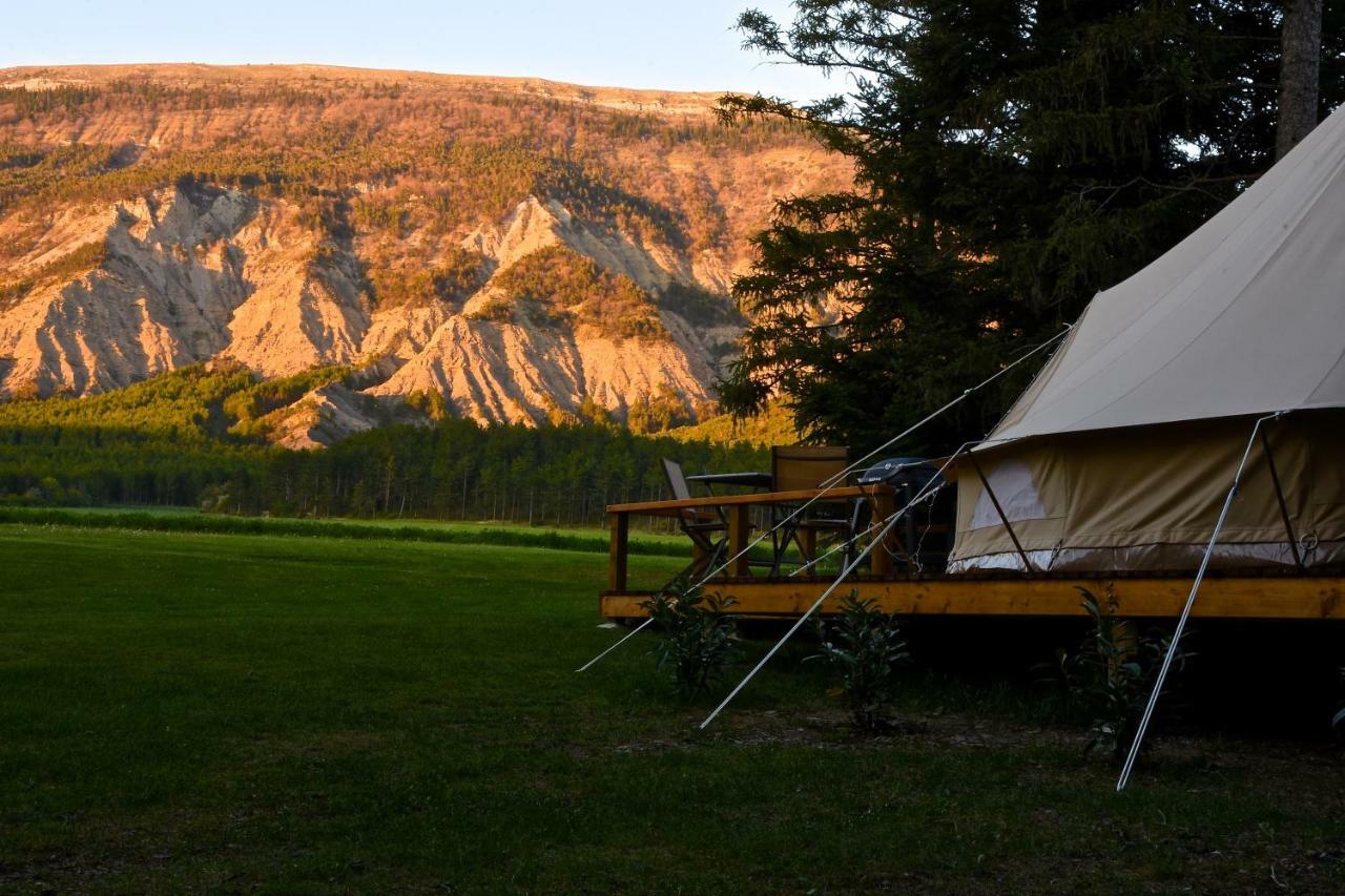 Glamping At Camping La Source Saint-Pierre-d'Argencon Bagian luar foto
